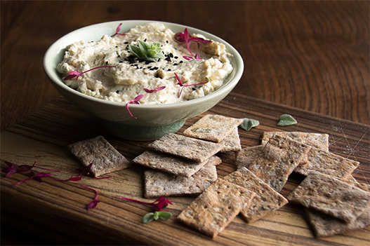 Roasted onion dip